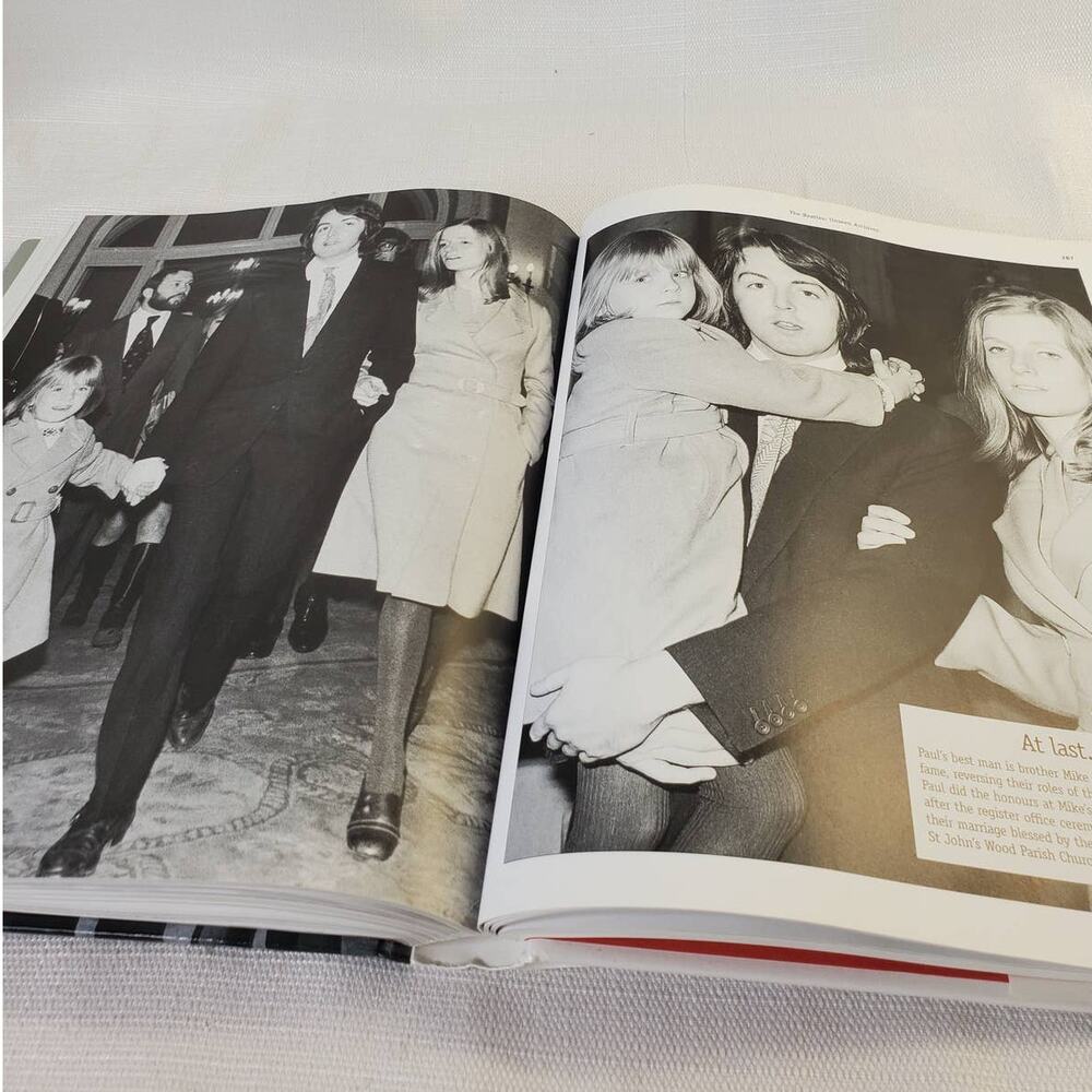 The Beatles Unseen Archives by Parragon Press 2005 Edition - Picture 10 of 14